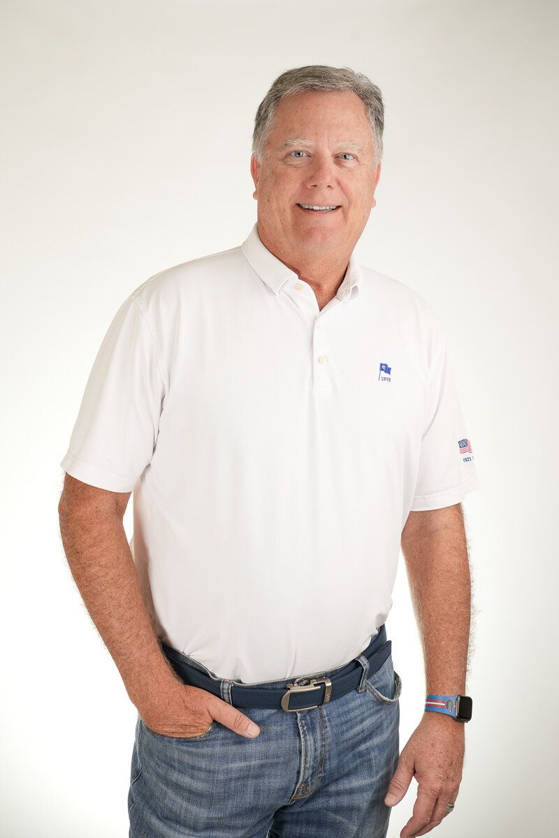 Naples business headshot by Rob Bach